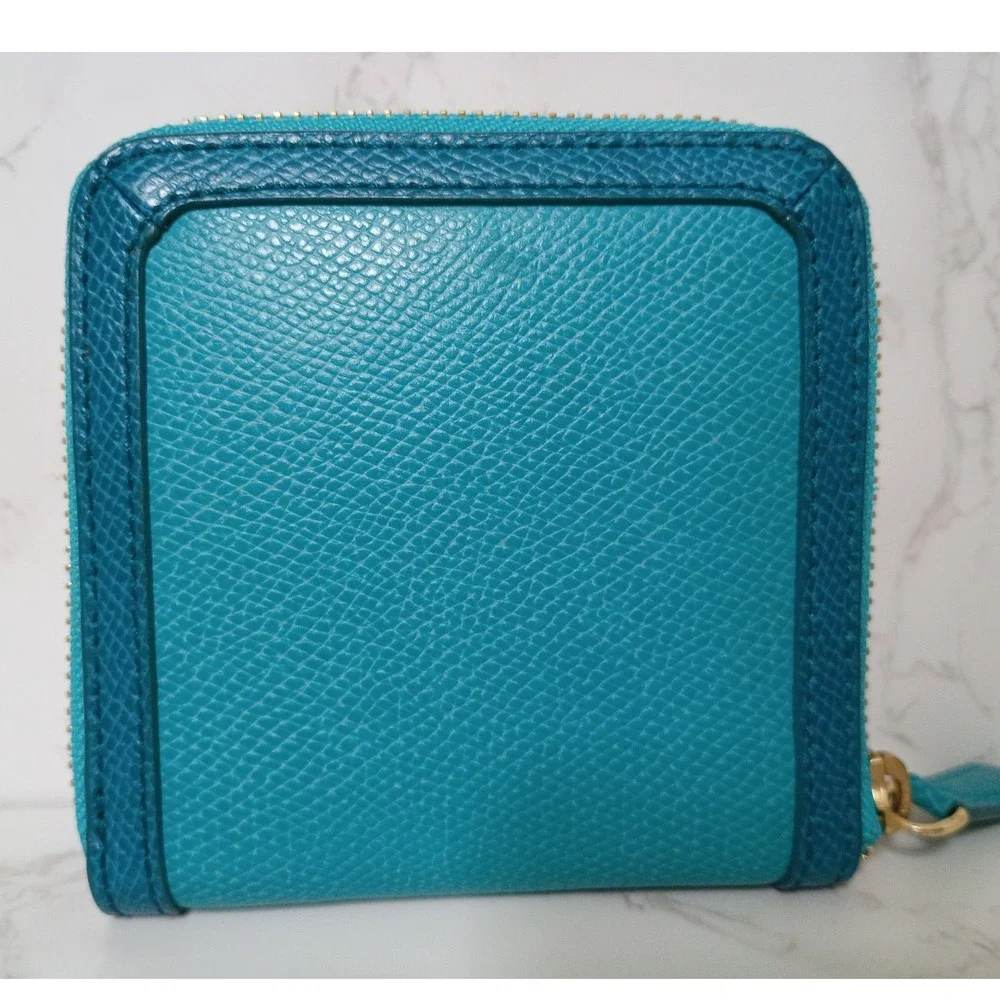 VERA BRADLEY Turquoise & Teal Leather Compact Zip-Around Wallet - EUC